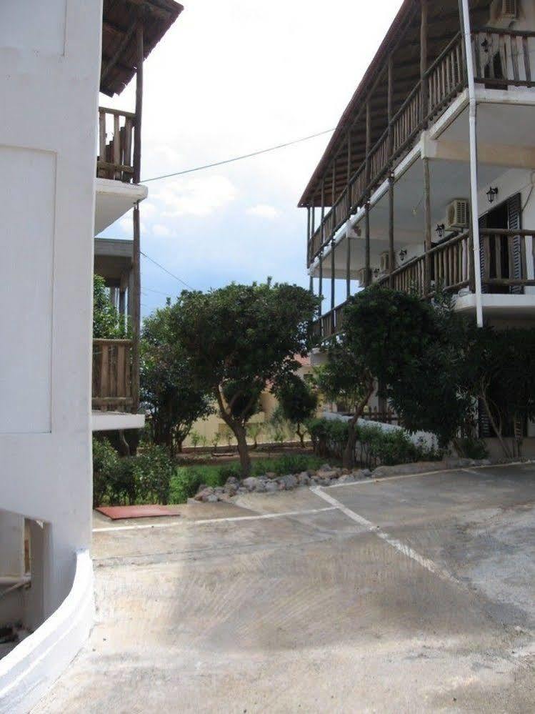 Monemvasia Green Apartments מראה חיצוני תמונה